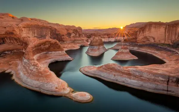 Where to kayak camp near me